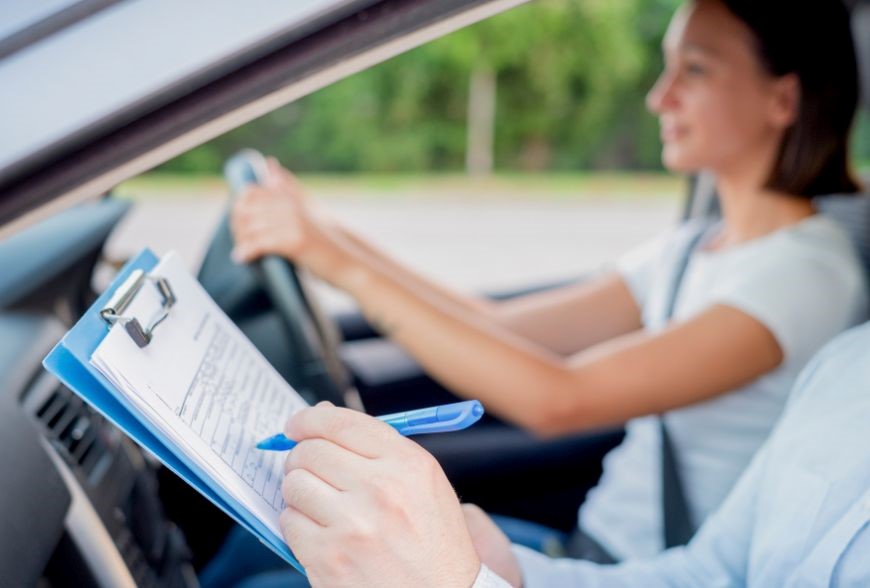 Cómo elegir la mejor autoescuela en Córdoba